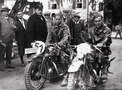 von-Falkenhausen-Race-1932.jpg